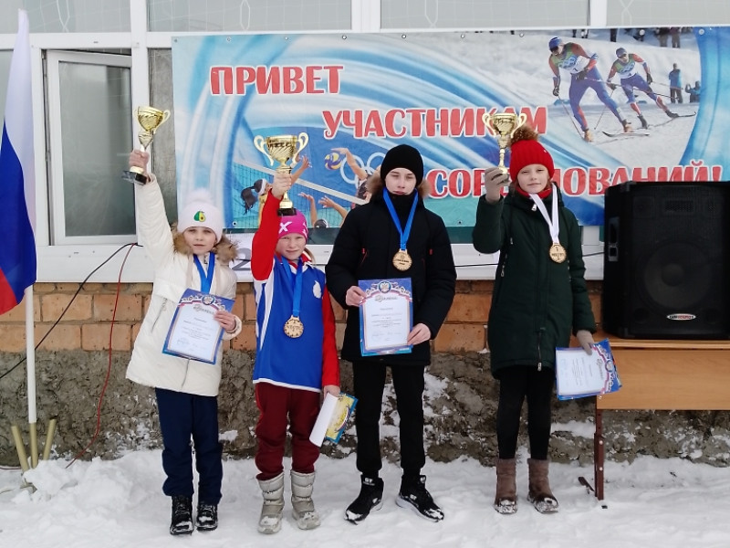 19 февраля на территории МБОУ &quot;Сивохинская СОШ№5&quot; прошли соревнования по лыжным гонкам.
